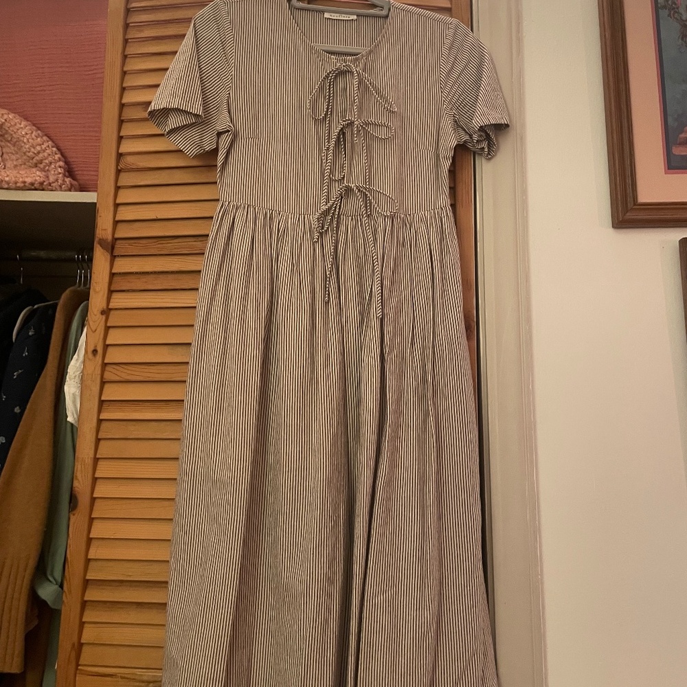SOLD-Neuflora Dress